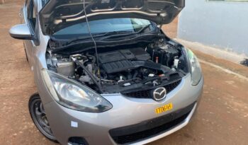 
										MAZDA DEMIO full									