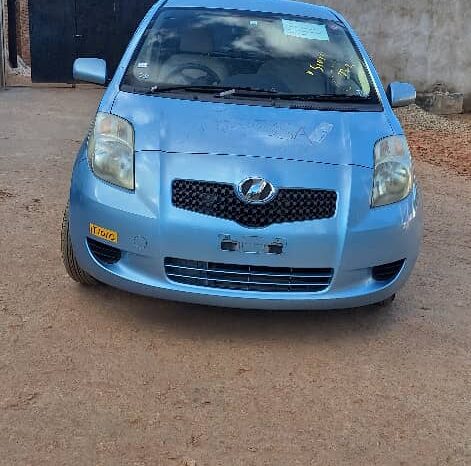 
								TOYOTA VITZ full									