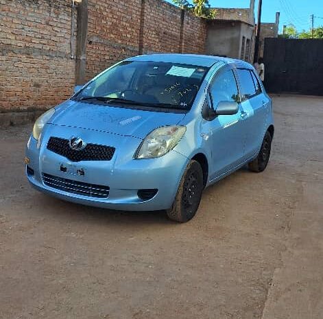 
								TOYOTA VITZ full									