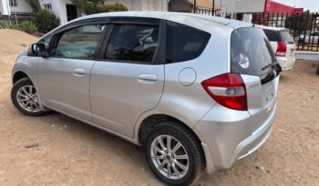 
										HONDA FIT full									