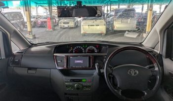 
										TOYOTA NOAH full									