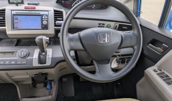 
										HONDA FREED full									