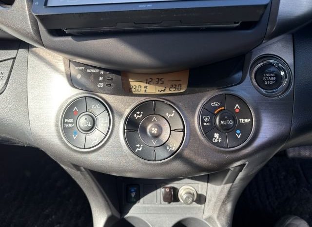 
								TOYOTA VANGUARD full									