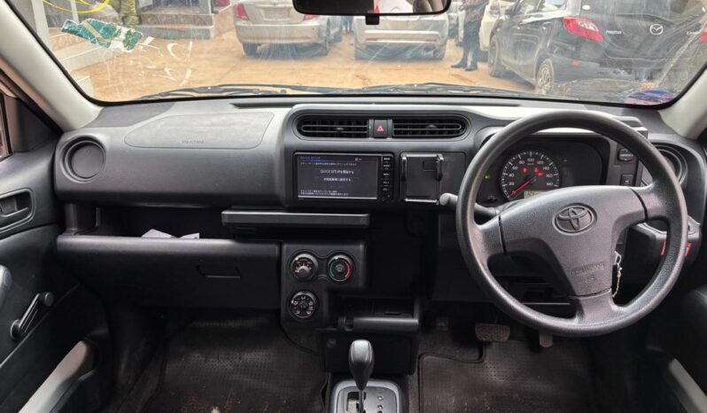 
								toyota probox full									